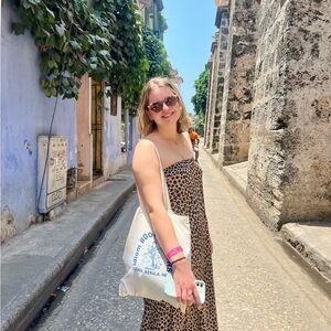 Meet your Posher, Anna